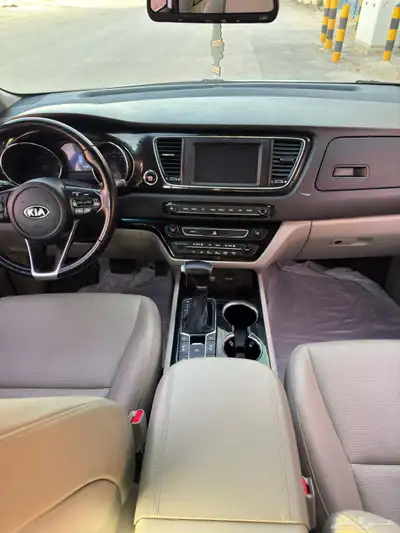 كرنيفال 2020 موتر نظيف جدا بدي ومحركات علي الشرط ماشي 135 index