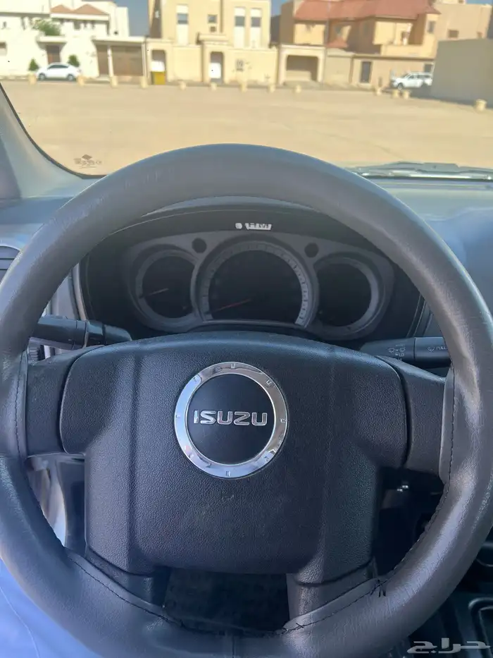 ايسوزو ديماكس 2007 دبل مكينه كبيره 3000 9