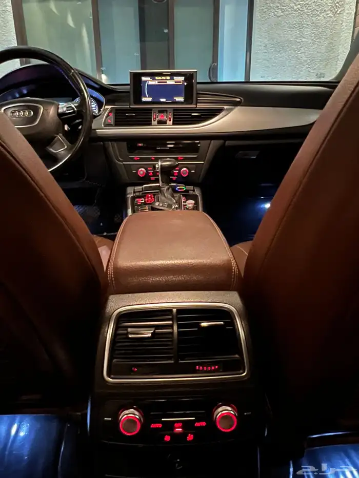 اودي A6 اللون اسود2014 نظيفة جدا 10