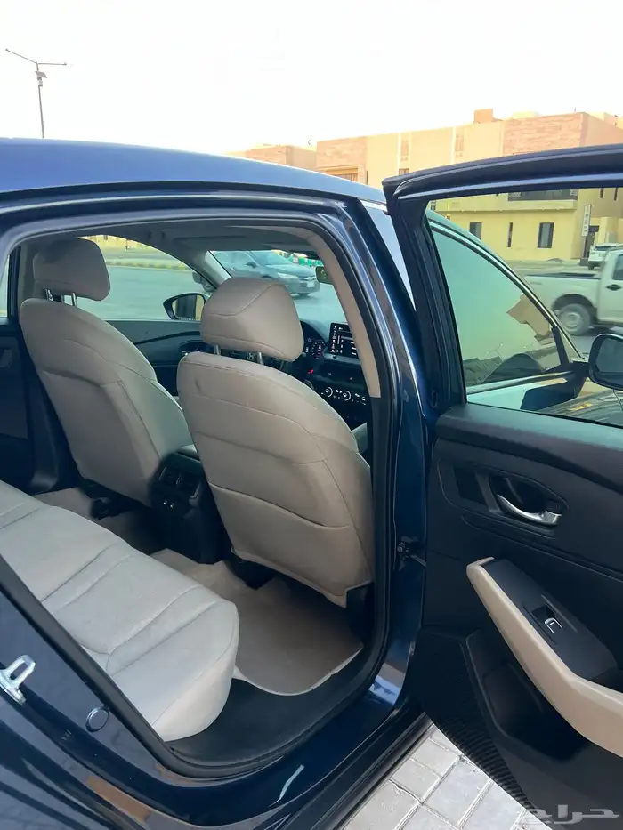 هوندا اكورد 2024 نص فل للبيع 13