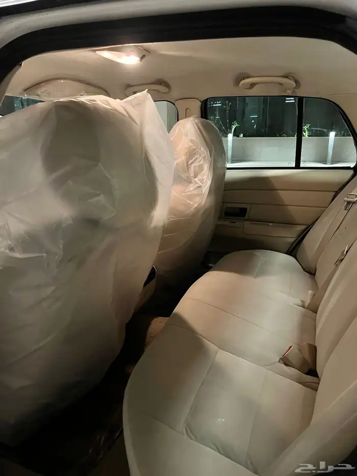 فورد فكتوريا مخزن 38