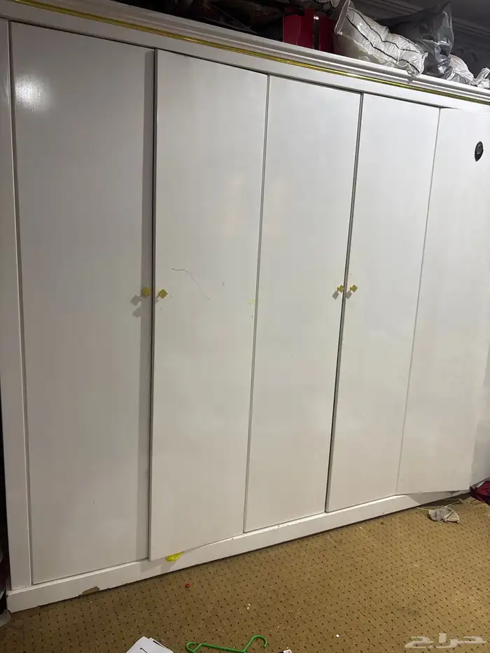 دولاب مستخدم لكن نظيف مترين 0