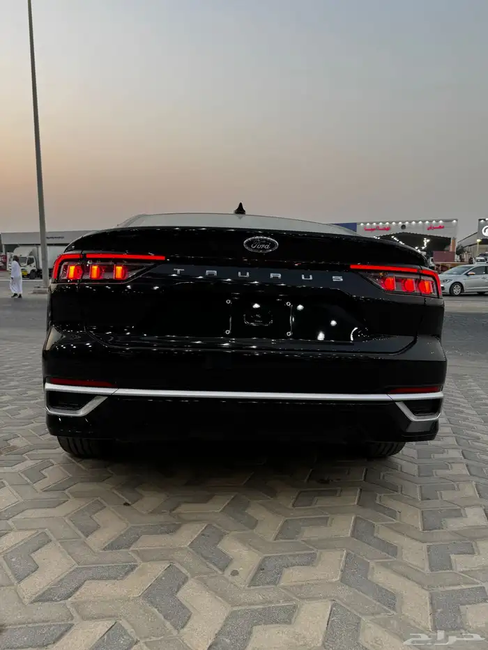 فورد تورس امبيانتي موديل 2026 لون اسود 6