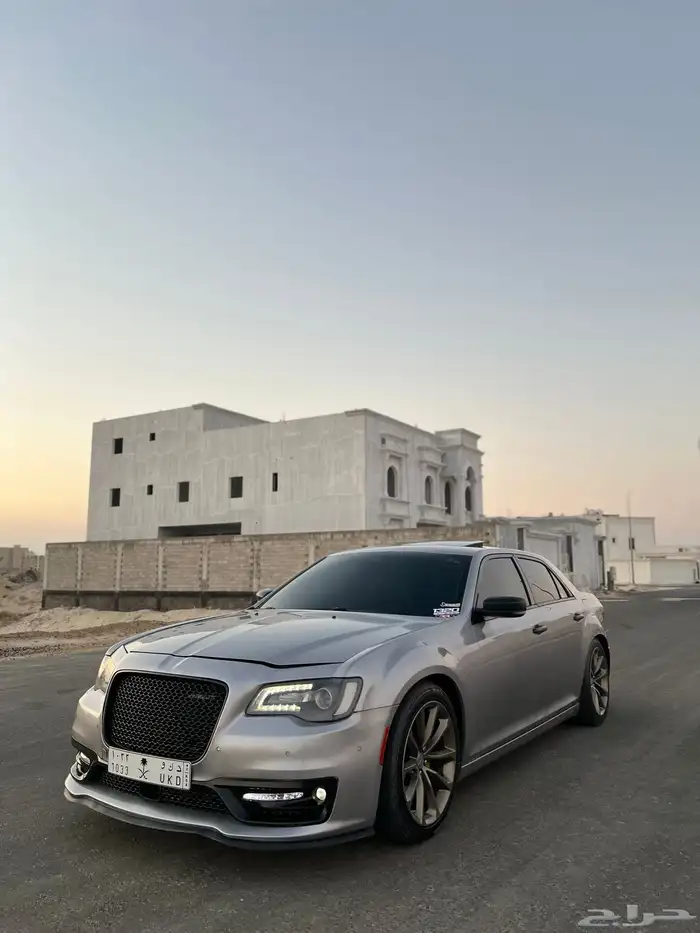 كرايسلر 5.7 اكزاكتف 2