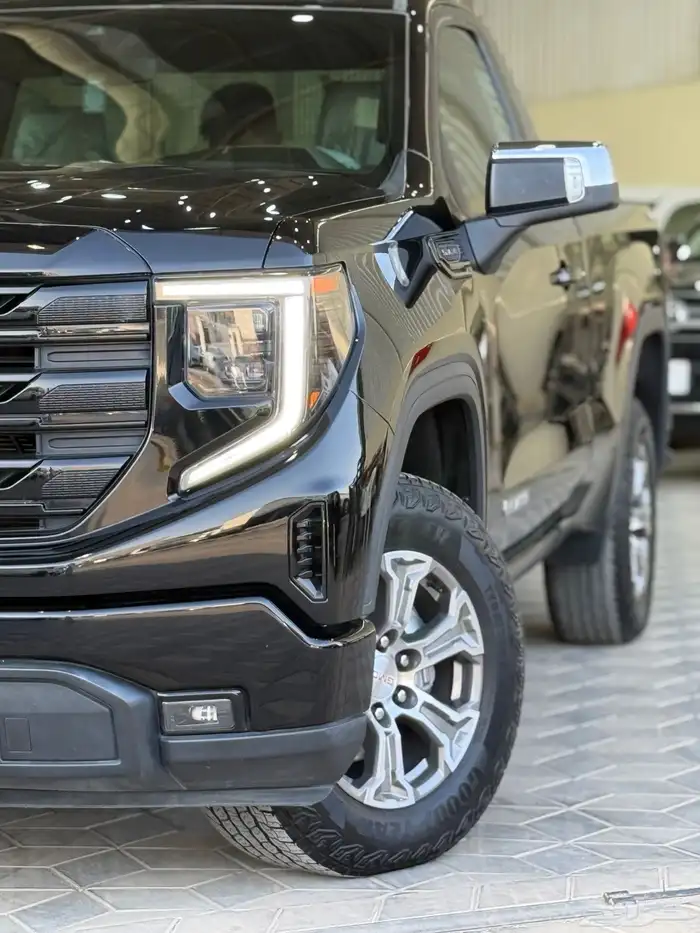 جي ام سي - سييرا - 2023 - الفيشن 3