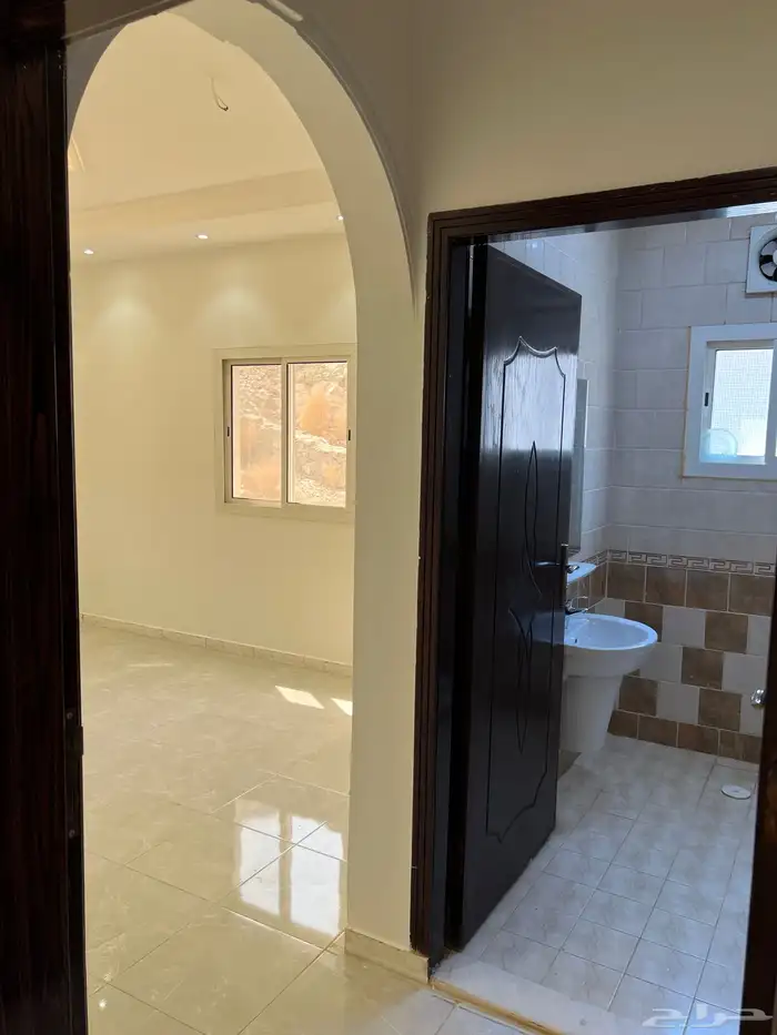 شقة 5 غرف في الحمراء للايجار 14