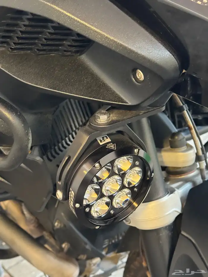 بي ام ادفنشر R1200GSA 8