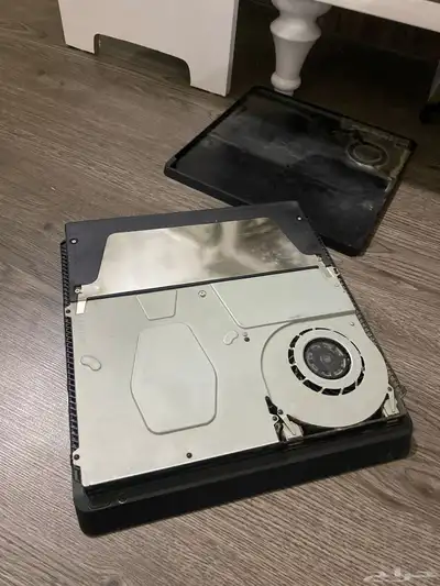 سوني فور حاله كويسه في خراب مكان الاشرطه فقط افرمته وتستلم index