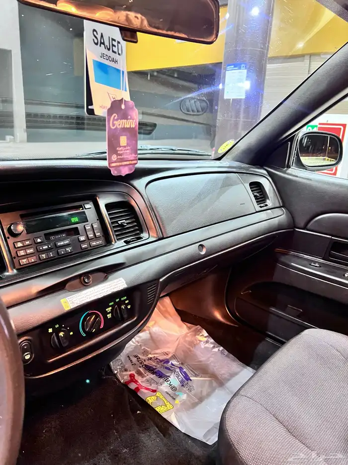 فورد فكتوريا 2007 فدرالي P71 28