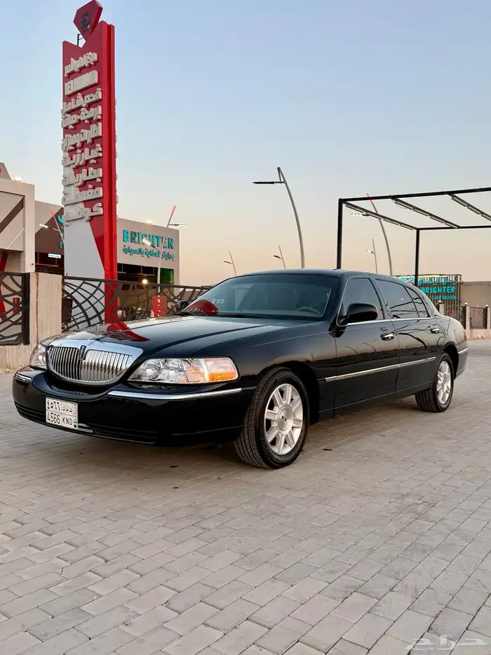 لينكون تاون كار لارج L ( مخزن 95الف ) سعودي 2011 بدي وكالة 5