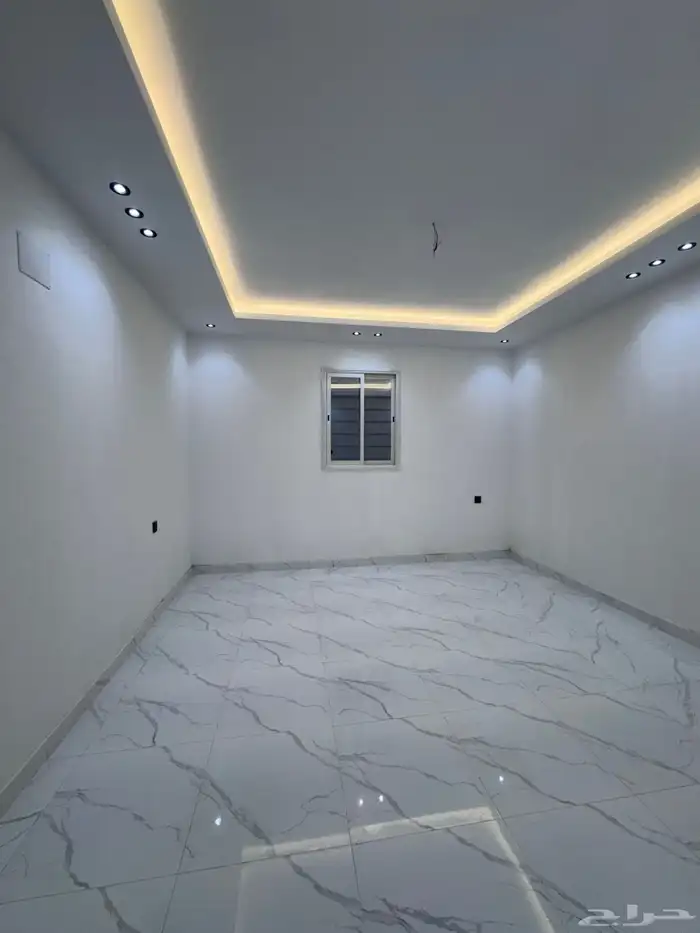 للبيع شقه دور ثانى جديده مصعد جاهز من 340 الف المحاله ابها 3