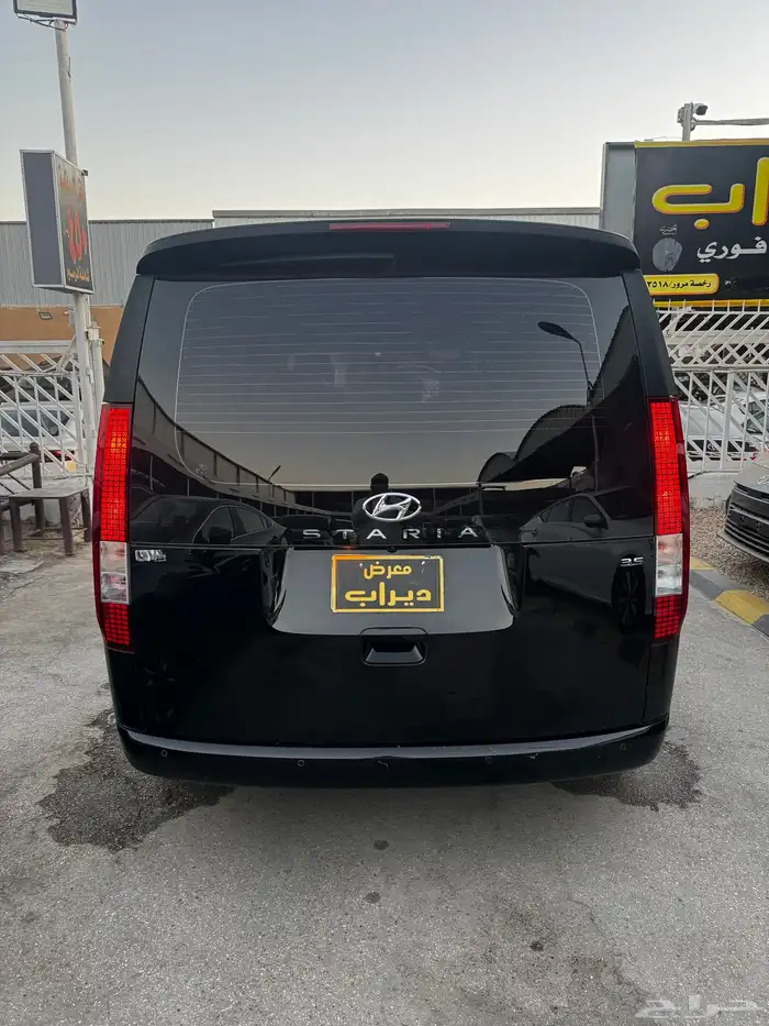 هيونداي ستاريا 2022 5