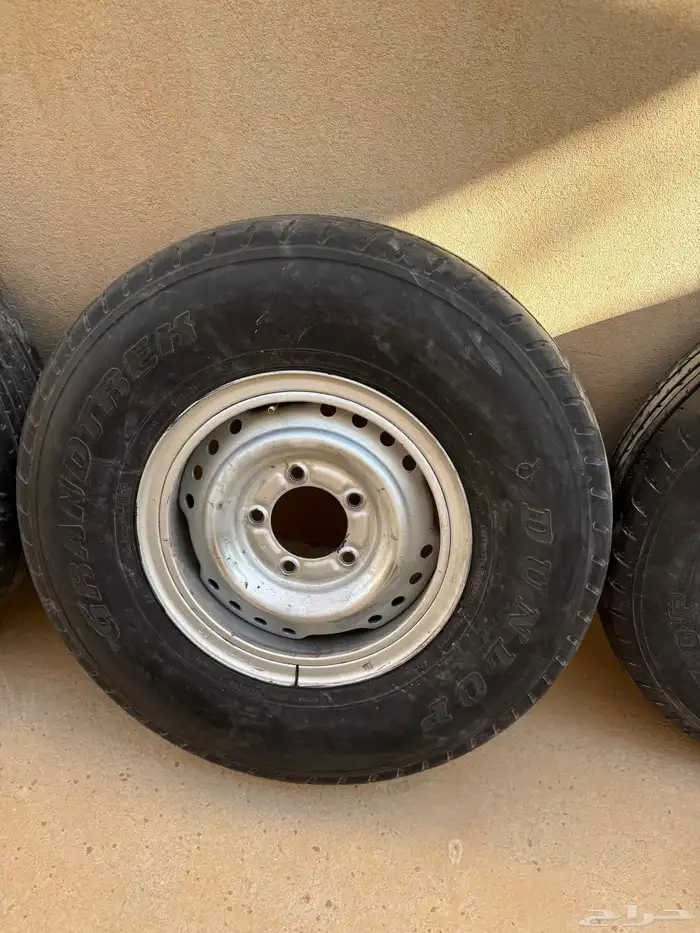 للبيع 5 جنوط شمبر مع الكفرات 3