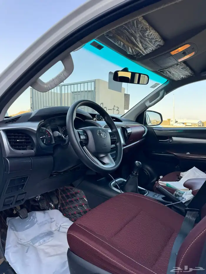 للبيع هايلكس 2023 بنزين 4