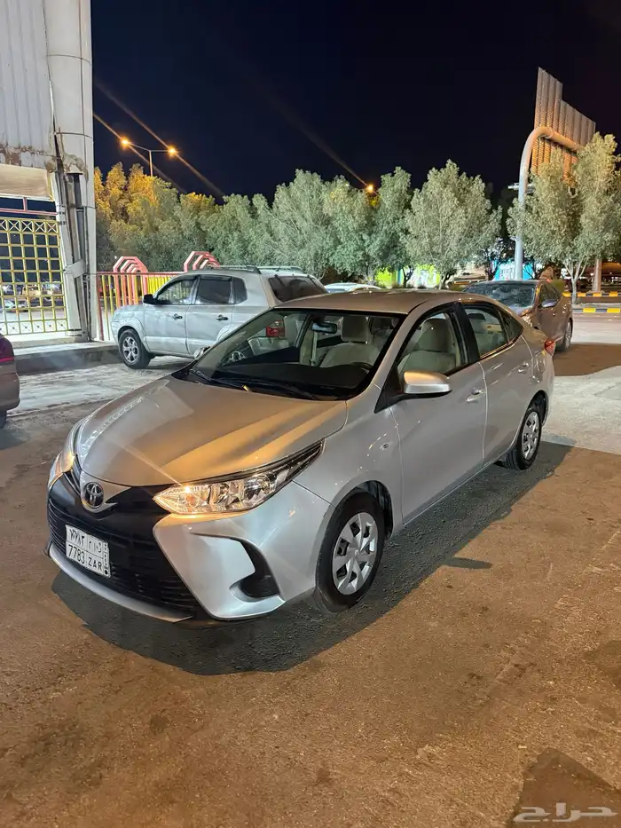 يارس Y 2022 فضي 0