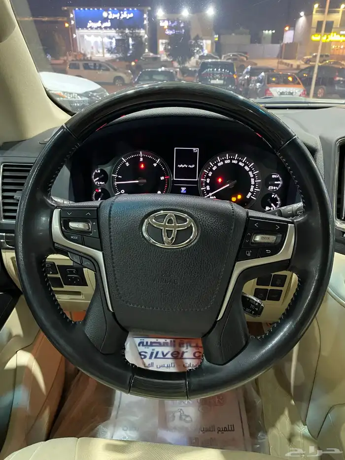 لاندكروزر جي اكس آر V8 المديل2021 العدد 70 الف 9