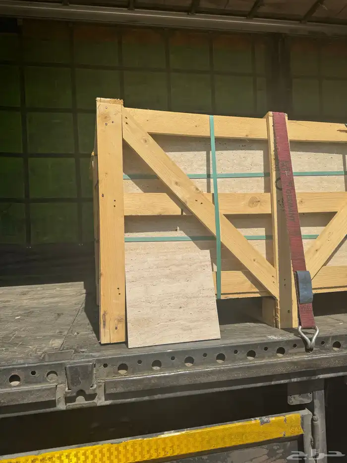 رخام ترافنتينو تركي 30x60. 40x80. 60x120. ألواح 6