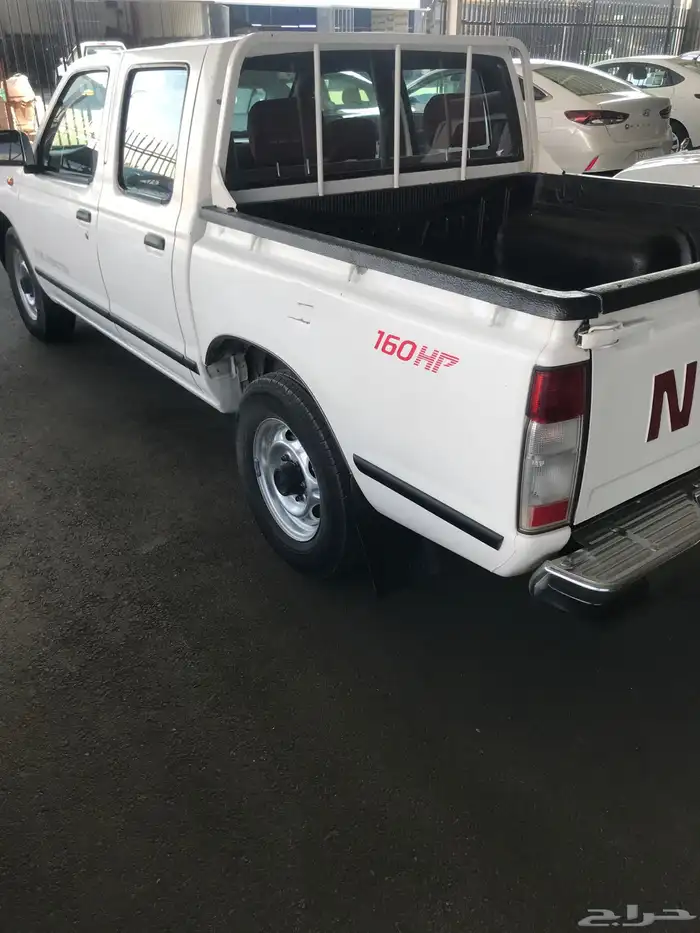 نيسان غمارتين GLموديل 2006 6