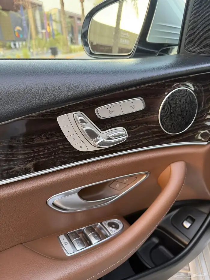 مرسيدس 2020 E300 13