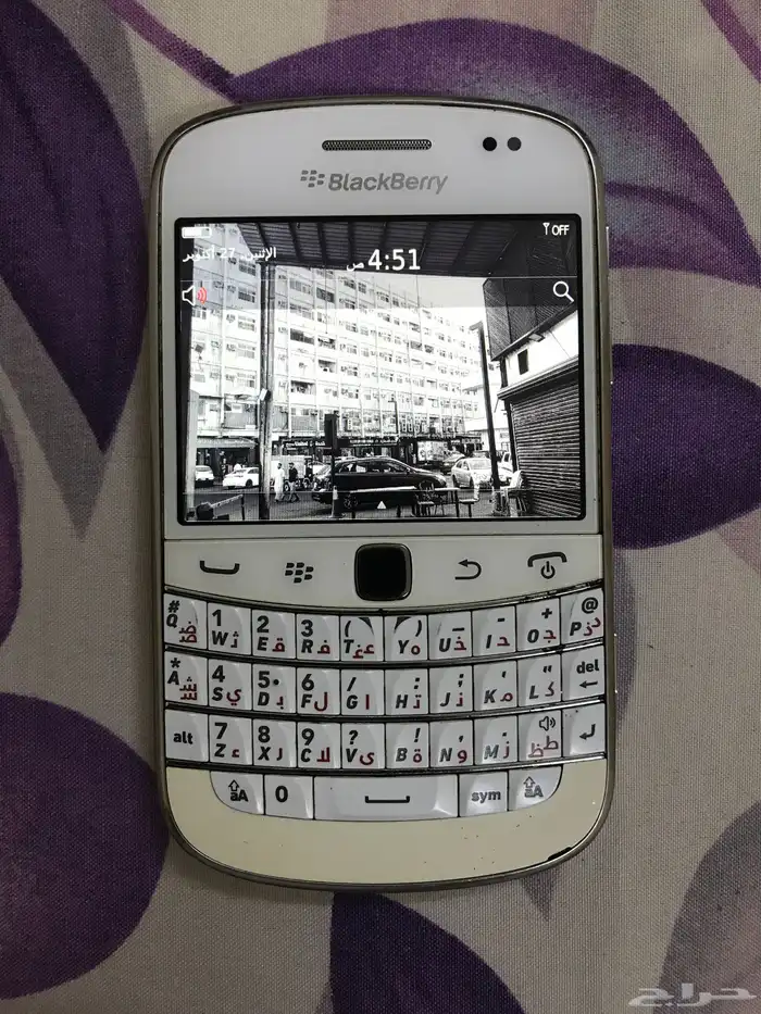 بلاك بيري بولد 9900 للبيع شغال بحالة ممتازة 0