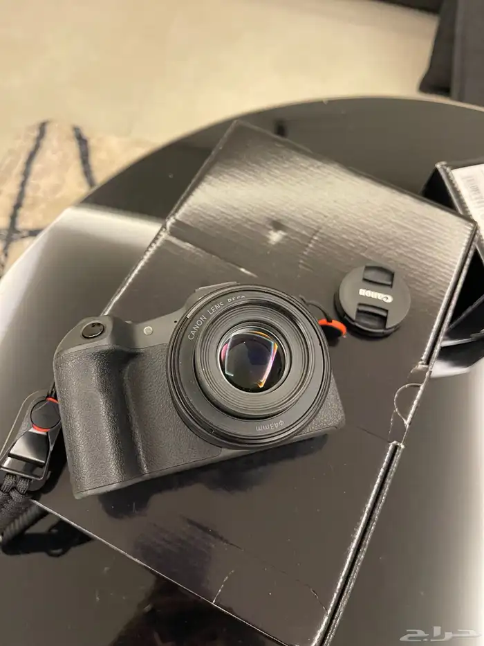 كاميرا كانون Canon R8 6