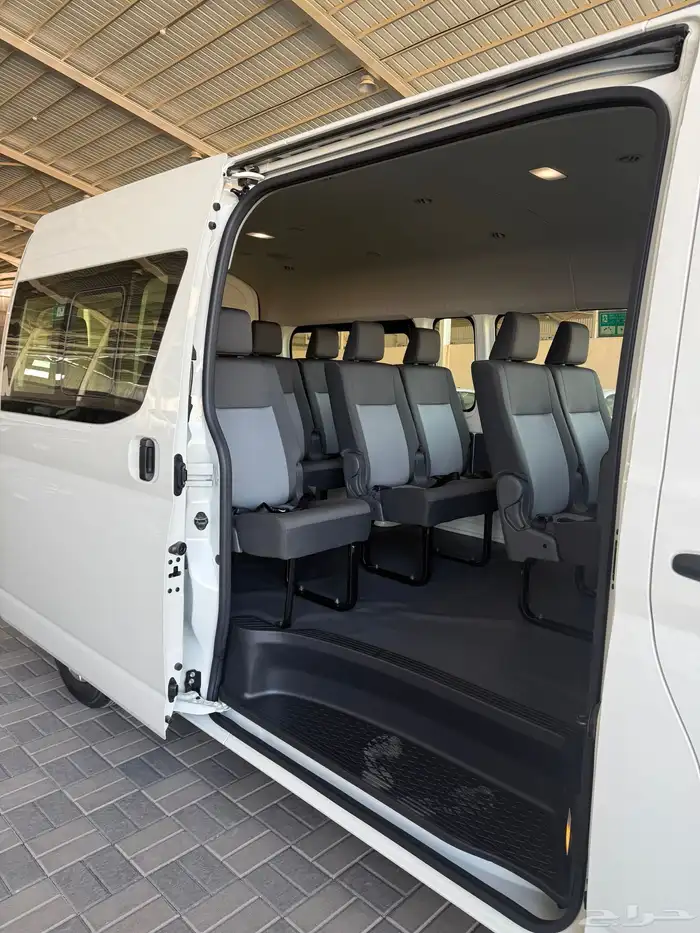 باص تويوتا هايس ركاب بنزين 6 سلندرقير عادي 10