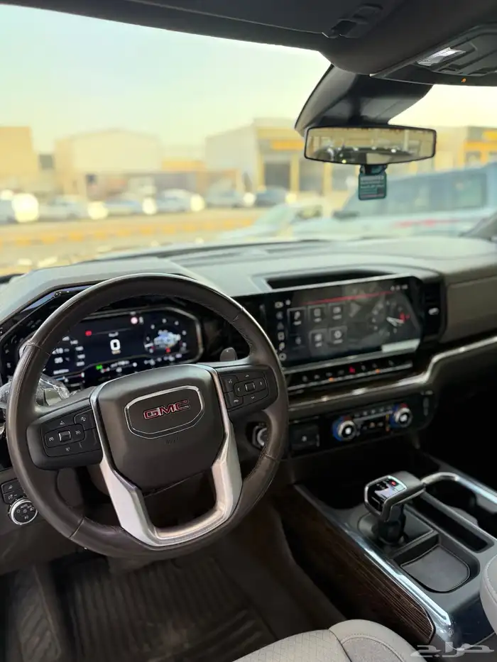 جي ام سي - سييرا - 2023 - الفيشن 18