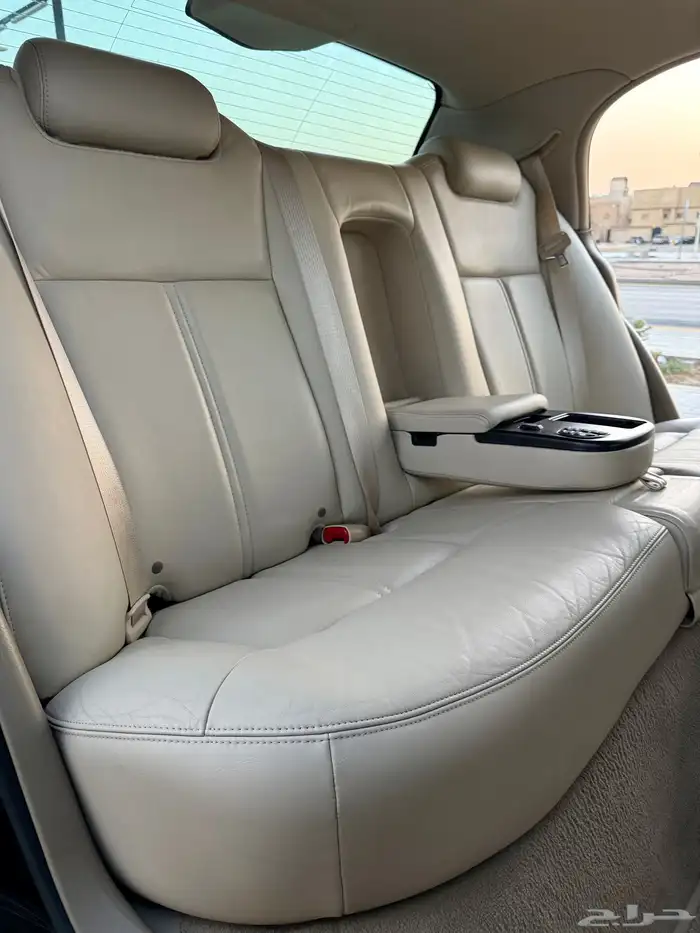 لينكون تاون كار لارج L ( مخزن 95الف ) سعودي 2011 بدي وكالة 33