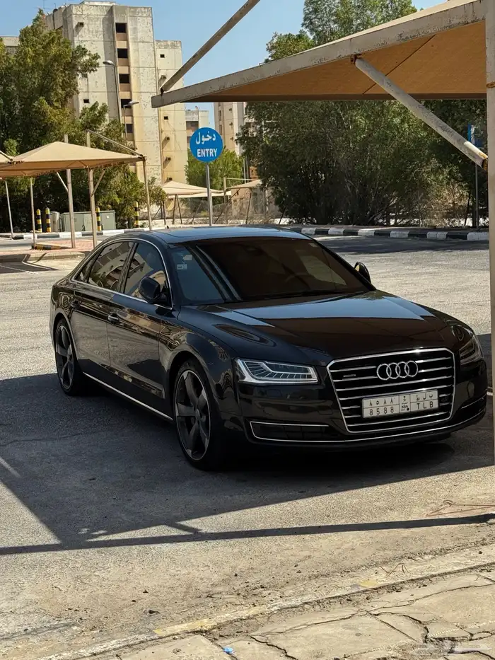 اودي A8 بحالة الوكاله مديل 2016 0