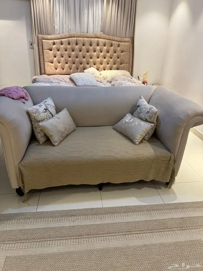 نجف تحت أثاث 1