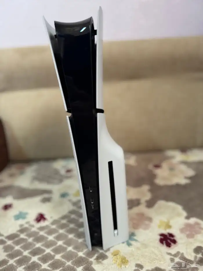 للبيع بلايستيشن 5 سليم 1