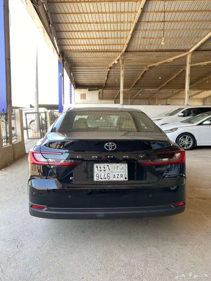 تويوتا كامرى E موديل 2025 ممشى 37 ألف كيلو متر 14
