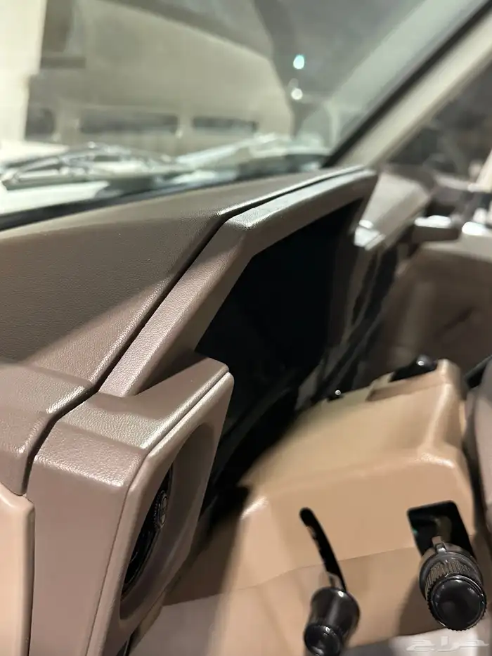 ربع 2004 مخزن ماشي 48 الف( تم البيع) 14