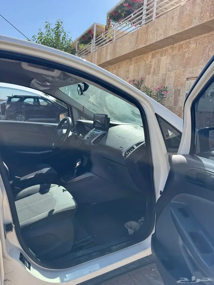 فورد ايكو سبورت 2015 10