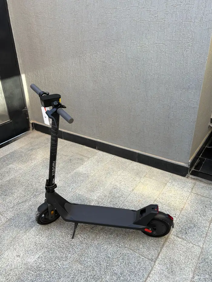 سكوتر كهربائي من شركة شاومي 4