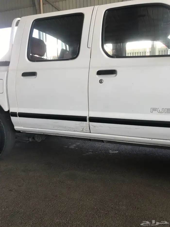 نيسان غمارتين GLموديل 2006 5