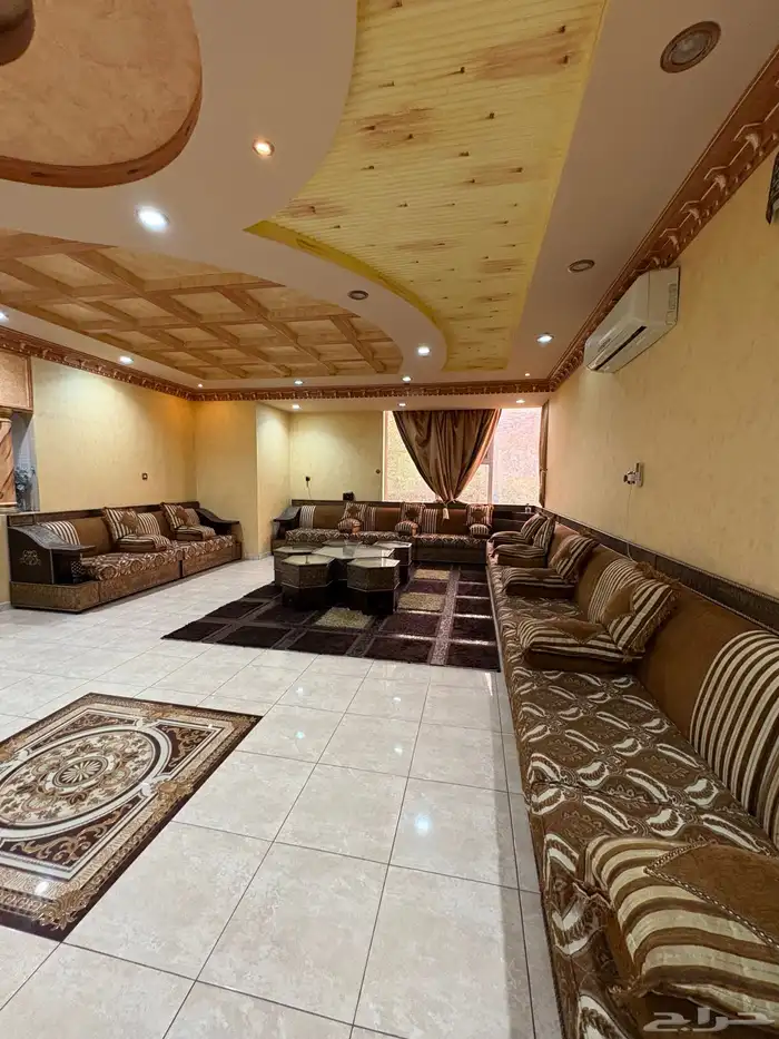 كنب   طاولات 0