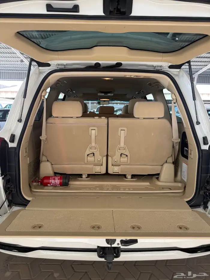 تويوتا لاندكروزر جي اكس ار موديل 2017 10