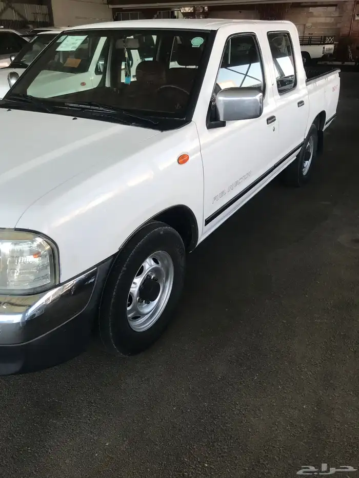 نيسان غمارتين GLموديل 2006 1