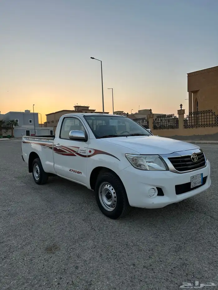 هايلكس 2015 GL باسم المالك الاول 10