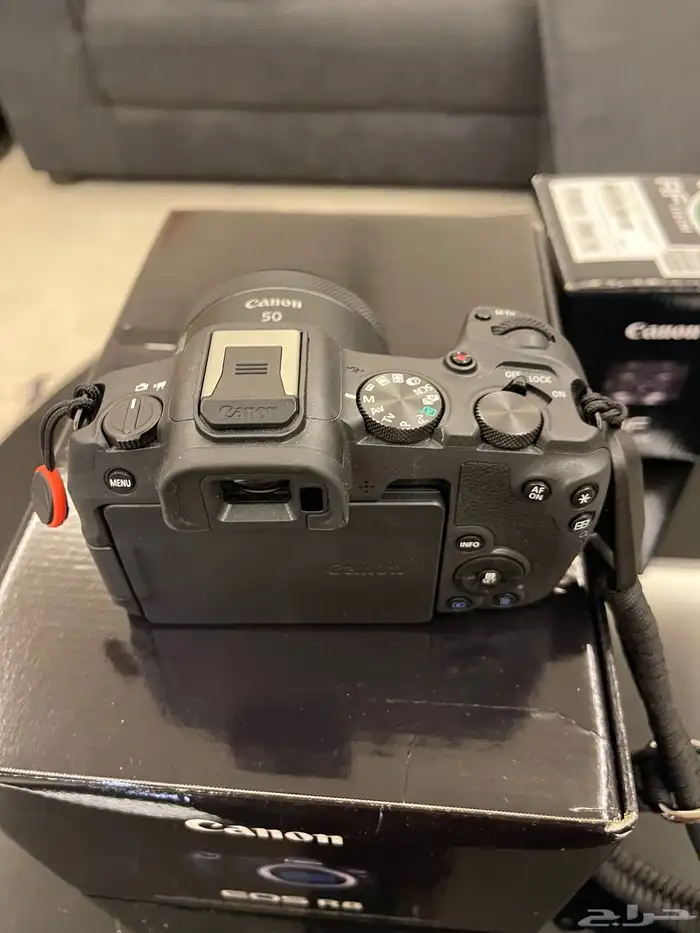 كاميرا كانون Canon R8 2