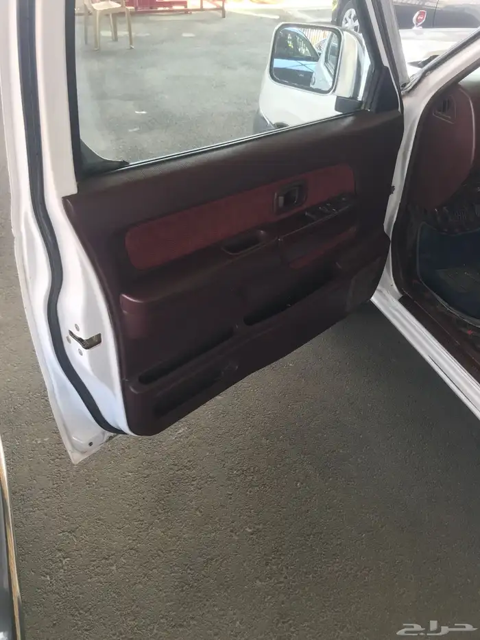 نيسان غمارتين GLموديل 2006 17