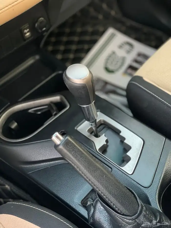 تويوتا - راف فور - 2017 - سعودي - فل كامل 17