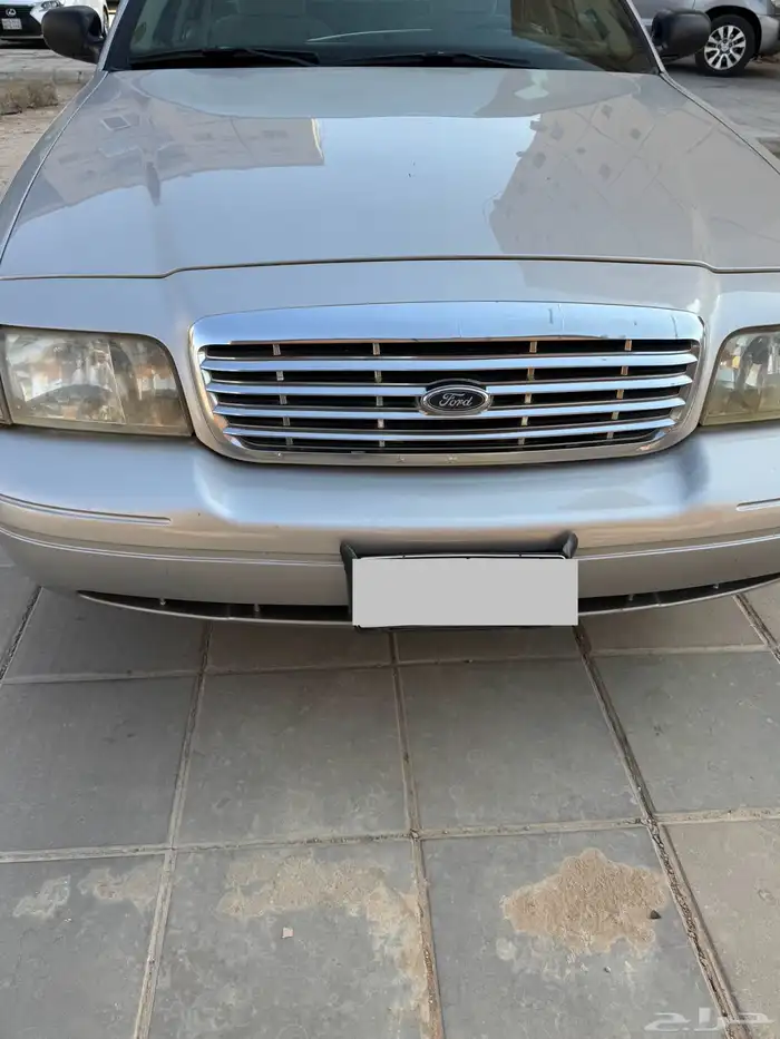 فورد كراون فكتوريا 2009 1