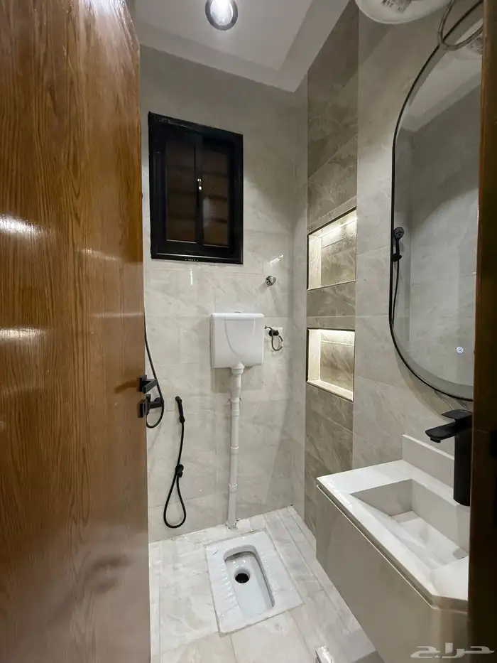 للبيع شقق علويه بمصعد جاهز وسطح خاص تشطيب ممتاز بدره الموسي 14