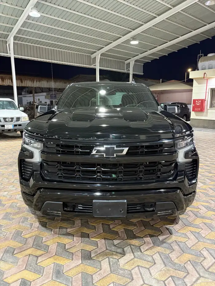 شيفورليه سلفراد تريل بوس بلاك موديل 2023 0