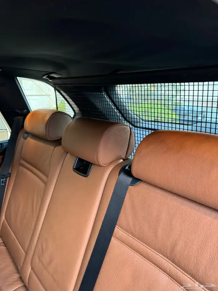 للبيع بي ام دبليو X5 موديل 2009 كت M ممشى قليل 16