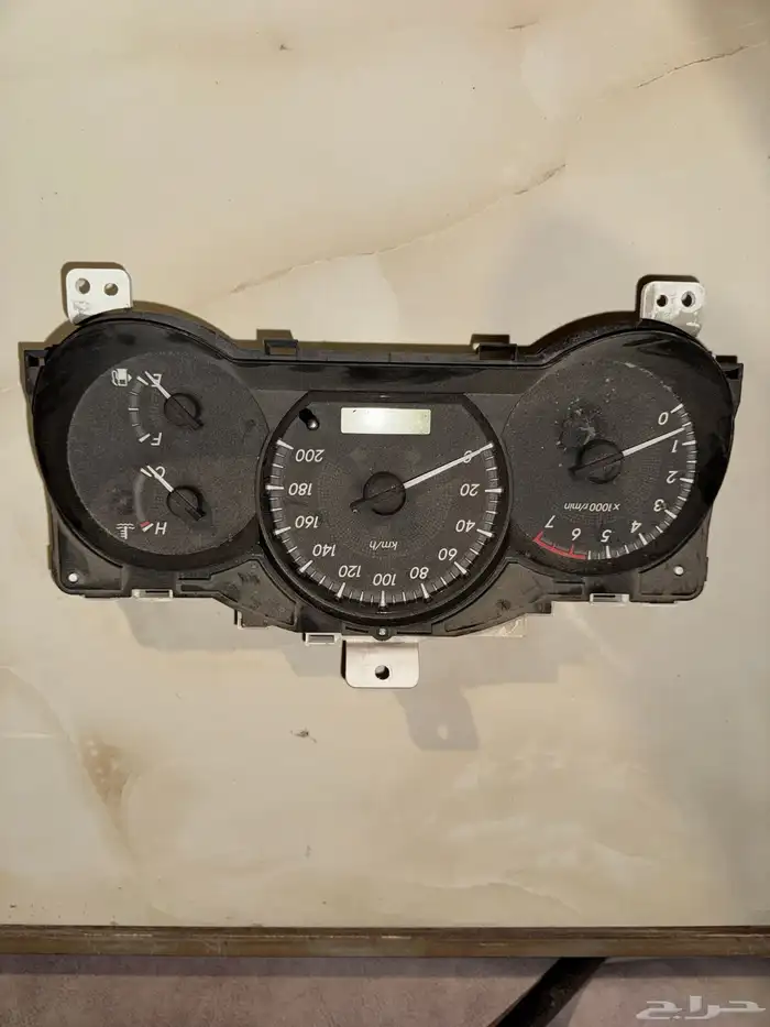 قطع غيار هايلوكس 2014 وكالة 1