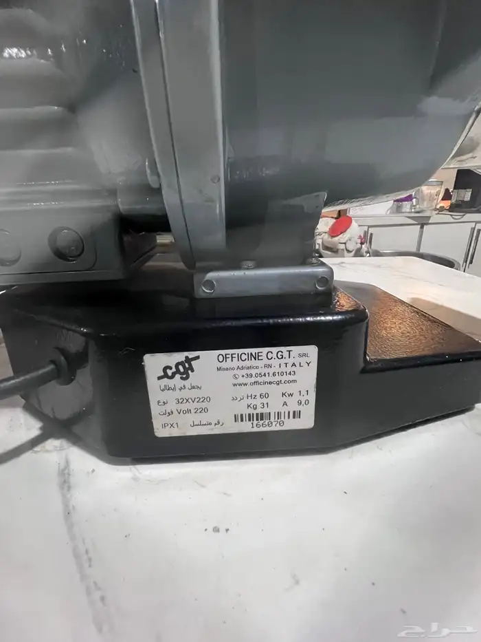 ساج وغاز وفرامة إيطالي مقاس 32 وسخان ايدم وطولت ومغسل قدور 4