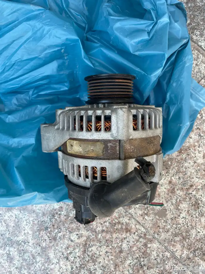 للبيع دينمو لكزس 430 2